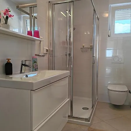 Oleander Lovrecica-residence With Pool Apartamento