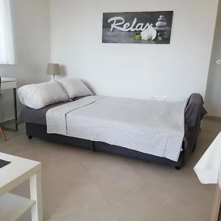 Oleander Lovrecica-residence With Pool דירה *