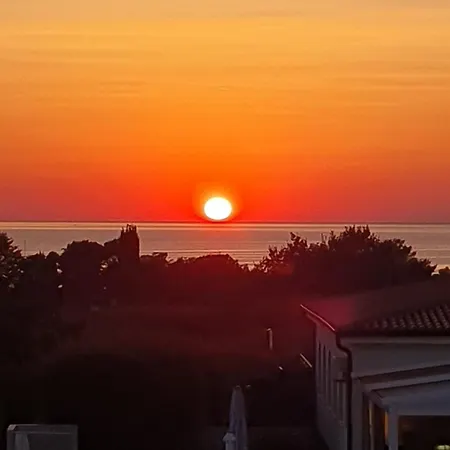 Apartments Oleander Lovrecica 250M From Beach Apartament *