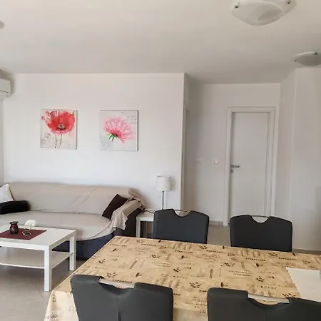Oleander Lovrecica-residence With Pool Apartment *