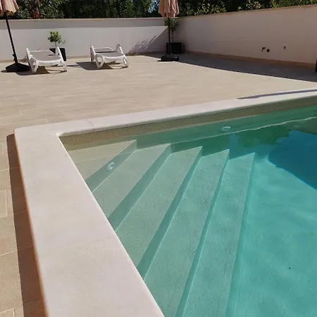 Oleander Lovrecica-residence With Pool