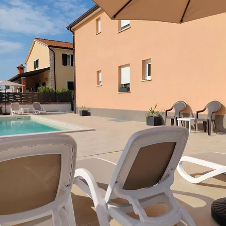 Apartment Oleander Lovrecica-residence With Pool Lovrecica (Istria)