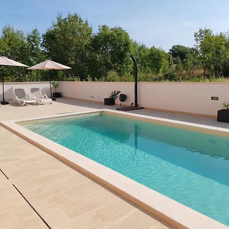 Oleander Lovrecica-residence With Pool דירה